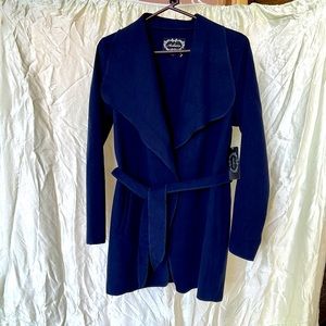 Felt jacket with belt